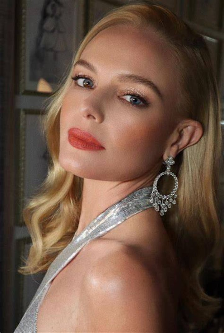 
Cici ( singer)Height, Weight, Net Worth, Age, Birthday, Wikipedia, Who, Nationality, Biography 