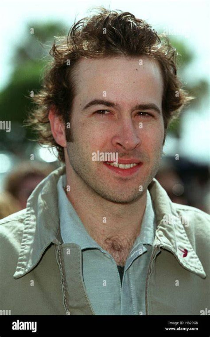 
Jason Lee’s Previous Relationships 