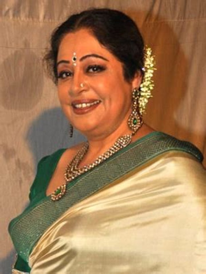 Kirron Kher Height, Weight, Net Worth, Age, Birthday, Wikipedia, Who, Instagram, Biography