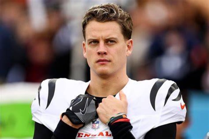 
No, Joe Burrow Was Not Arrested For Smoking Cigars- Rumors Debunked As Things Get Clear 
