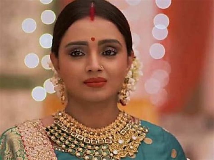 Parul Chauhan Height, Weight, Net Worth, Age, Birthday, Wikipedia, Who, Instagram, Biography